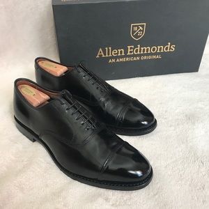 Parked Avenue Allen Edmonds Black Oxfords